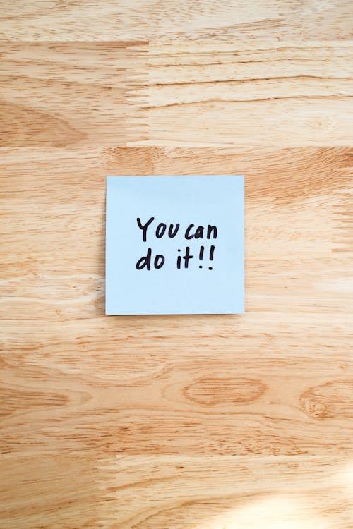 Sticky note with text: you can do it